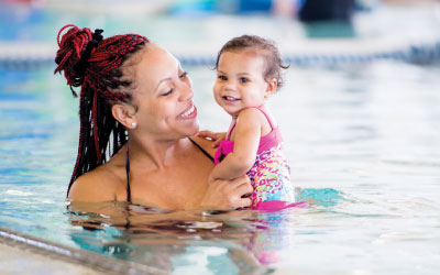 mom and baby swim lessons